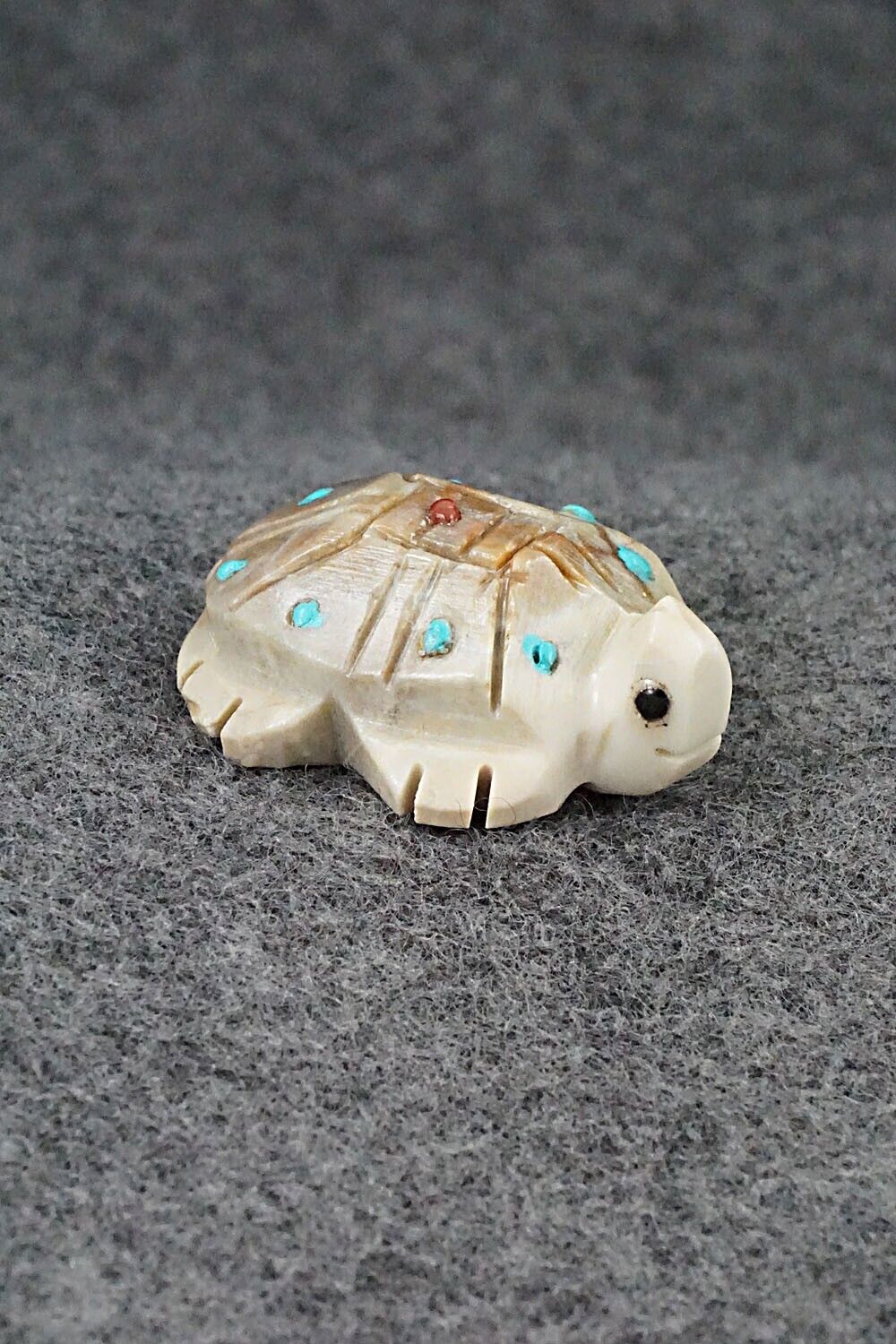 Turtle Zuni Fetish Carving - Carl Etsate