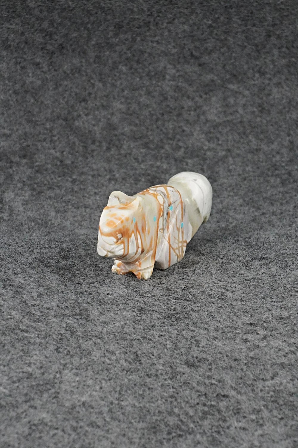 Mountain Lion Zuni Fetish Carving - David Chavez