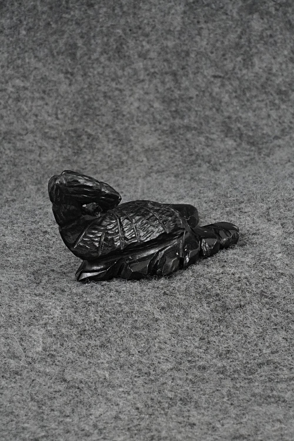 Scorpion Zuni Fetish Carving - Tony Mackel