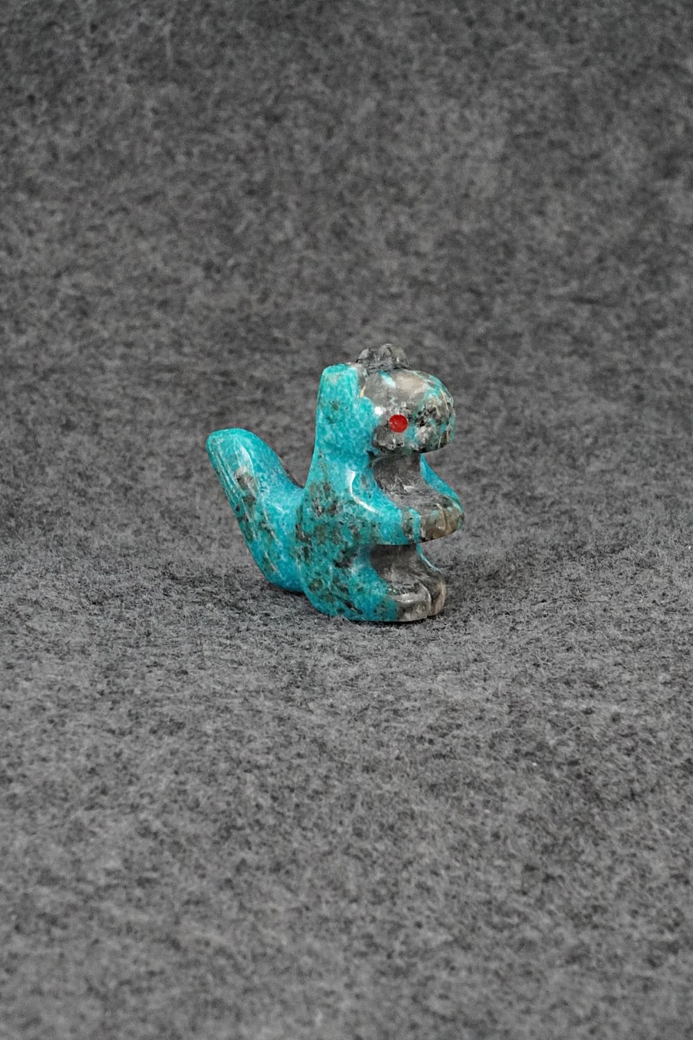 Squirrel Zuni Fetish Carving - Kenric Laiwakete