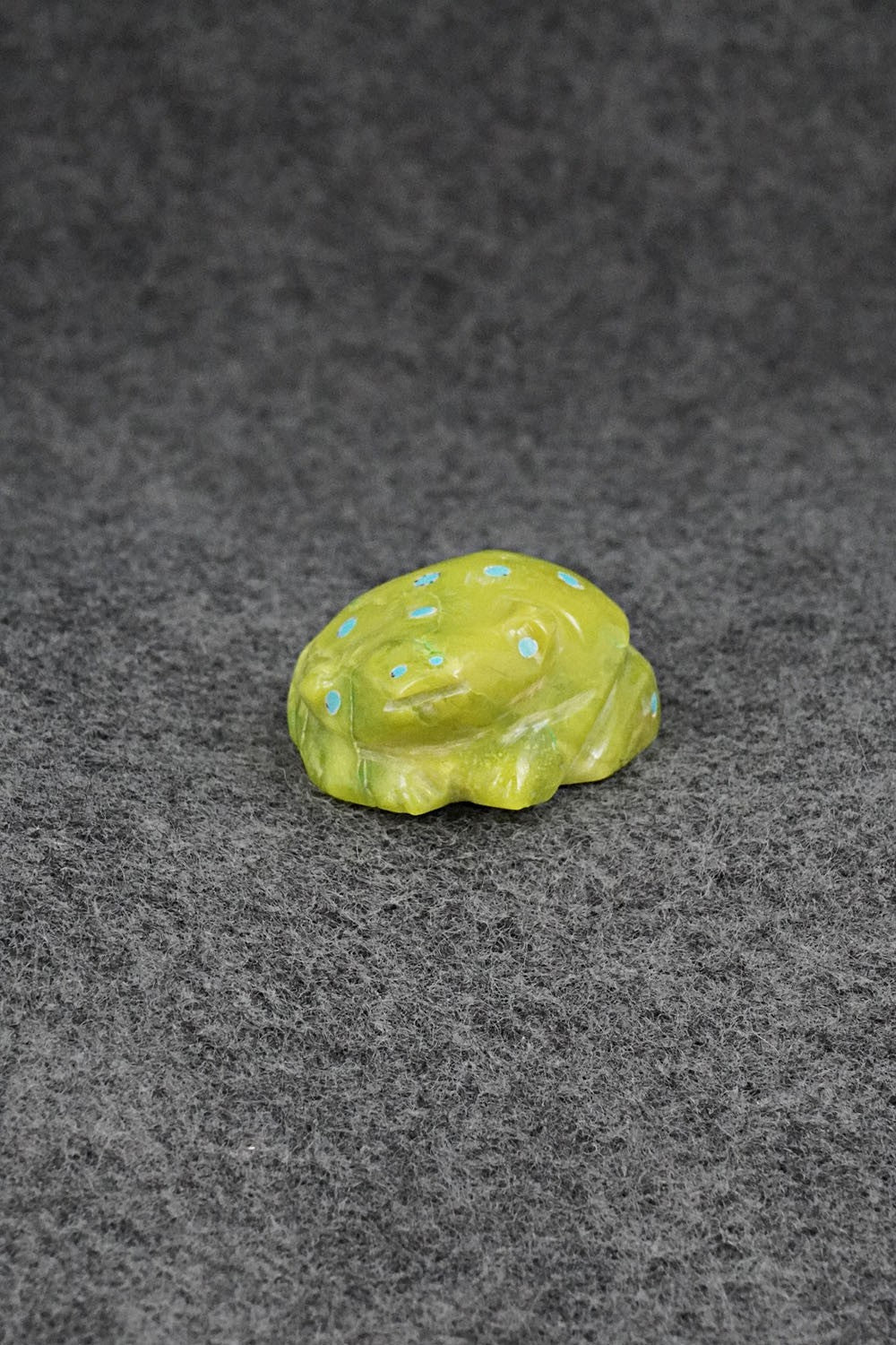 Frog Zuni Fetish Carving - Marvelita Phillips