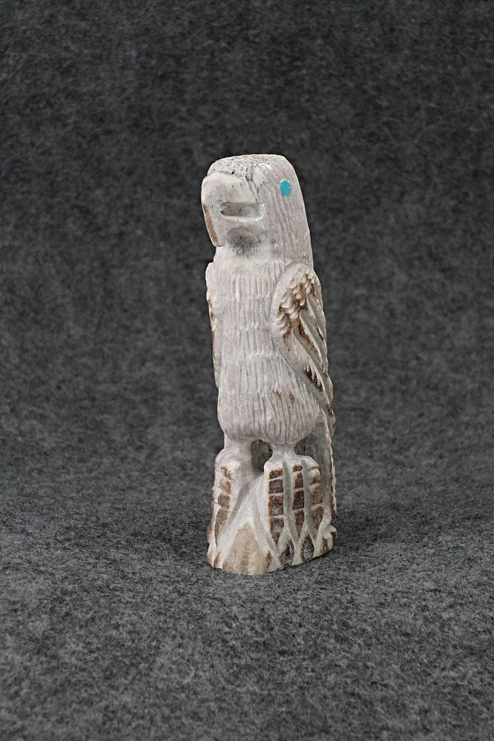 Eagle Zuni Fetish Carving - Gerrick Weeka