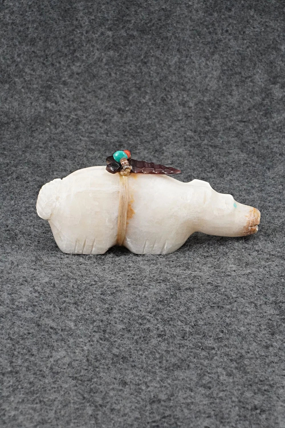 Bear Zuni Fetish Carving - Peter Gasper