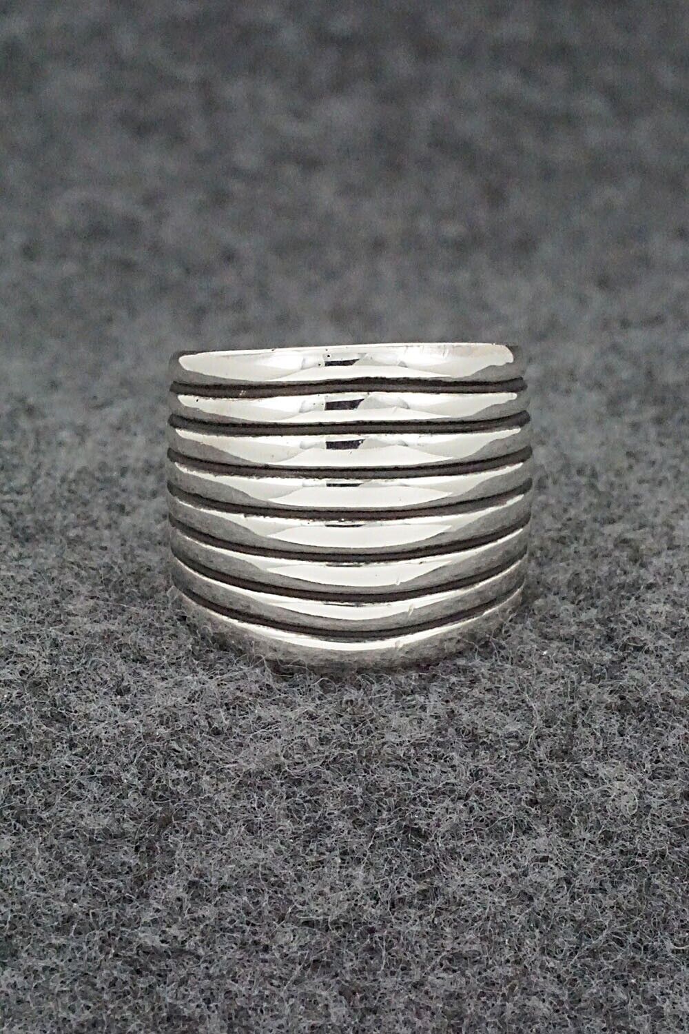 Sterling Silver Ring - Elgin Tom - Size 8.5