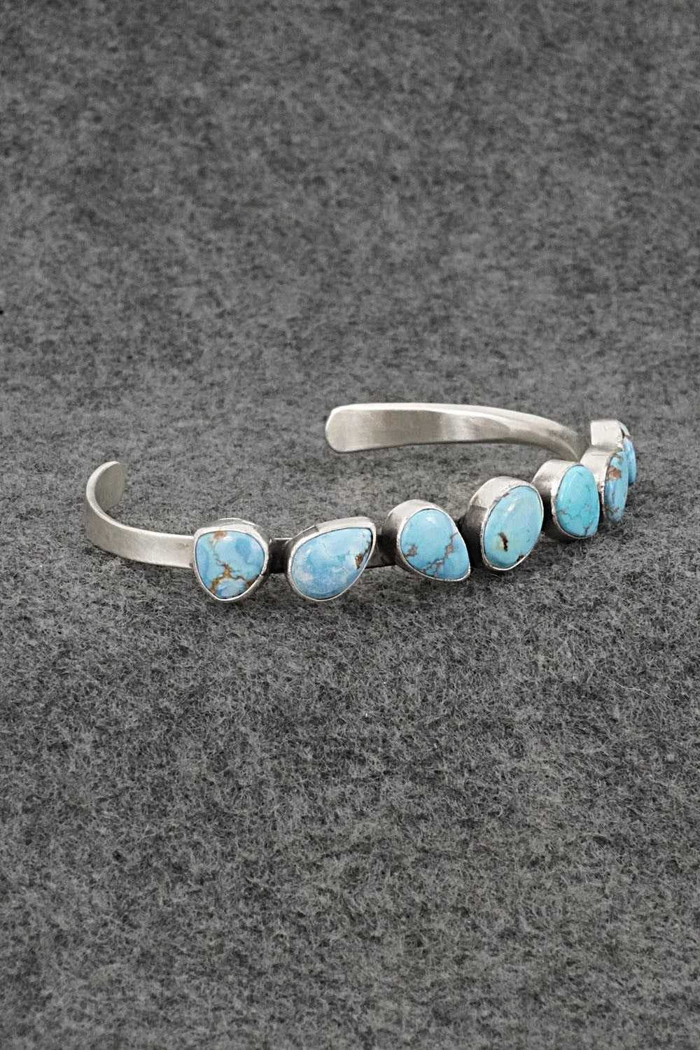 Turquoise & Sterling Silver Bracelet - Verley Betone