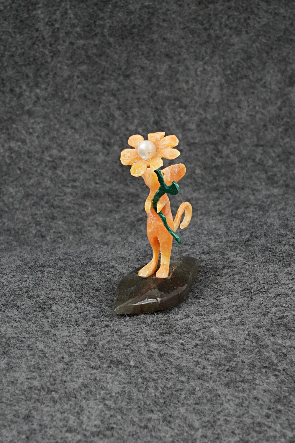 Mouse Zuni Fetish Carving - Ruben Najera