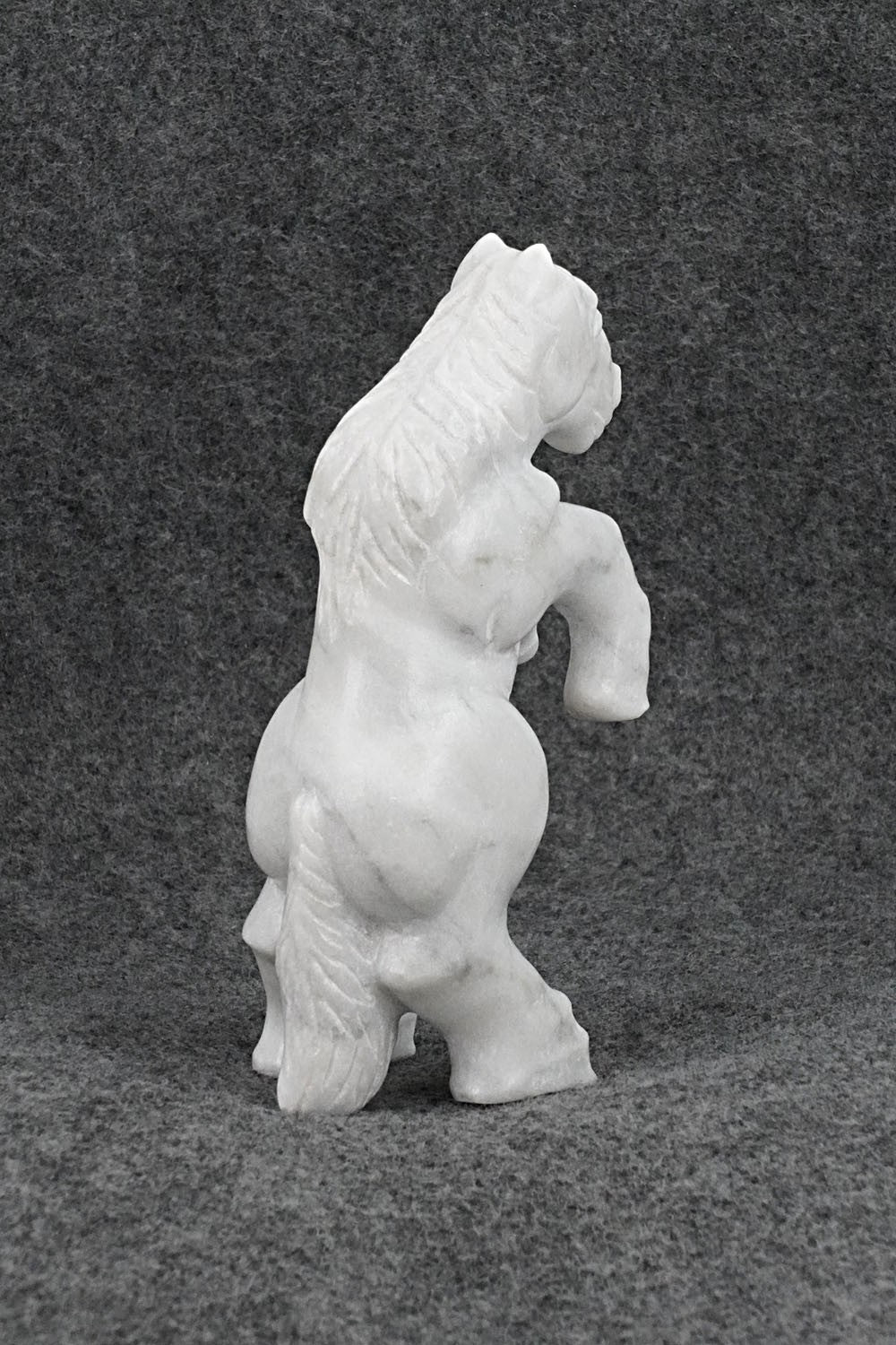 Horse Zuni Fetish Carving - Terrance Panteah