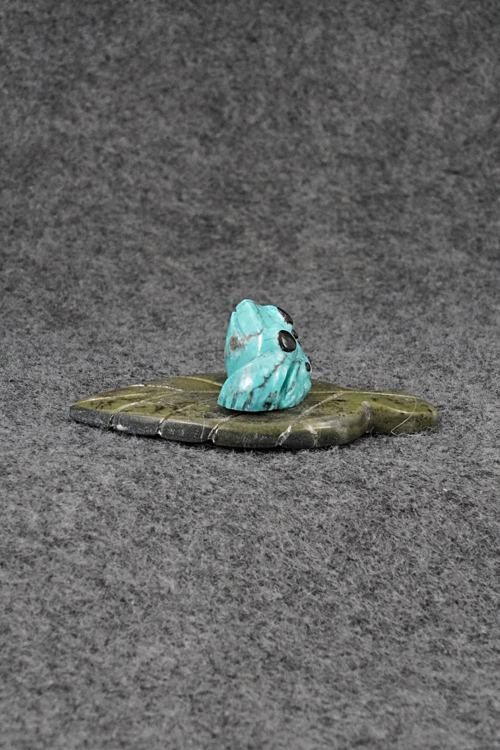 Frog Zuni Fetish Carving - Reynold Lunasee