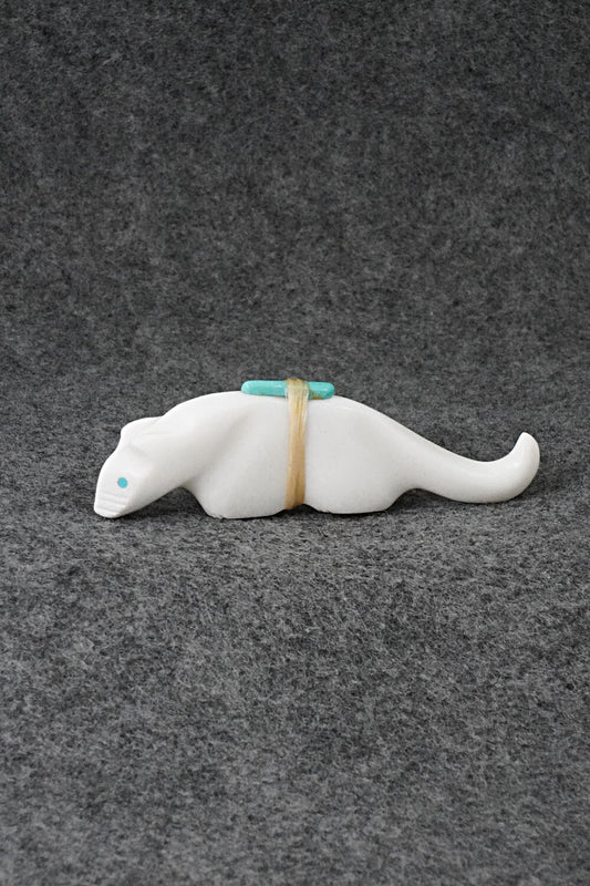 Mountain Lion Zuni Fetish Carving - Herbert Halate