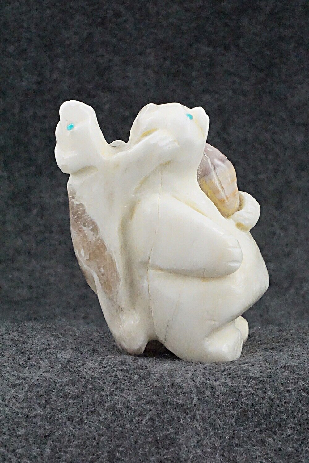 Bear with Cub Zuni Fetish Carving - Ariane Quam