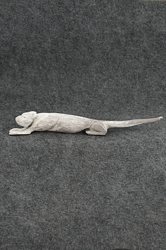 Mountain Lion Zuni Fetish Carving - Garren Ortiz