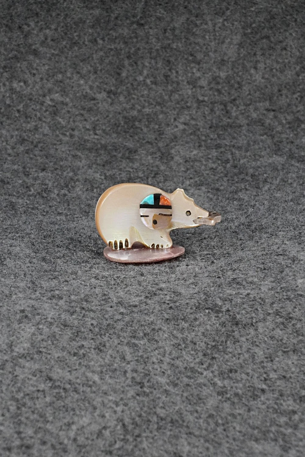 Bear Zuni Fetish Carving - Darrin Boone