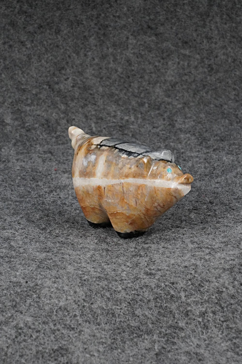 Pig Zuni Fetish Carving - Delvin Leekya