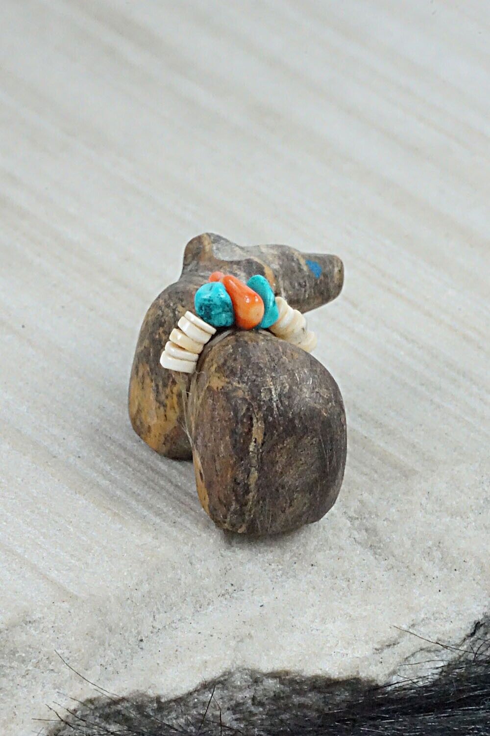 Bear Zuni Fetish Carving - Donovan Laiwakete