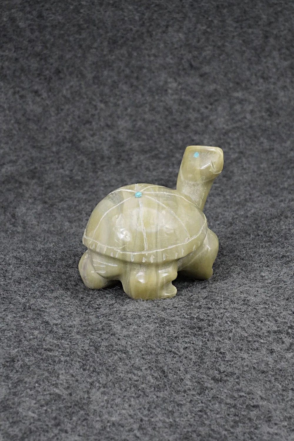 Turtle Zuni Fetish Carving - Freddie Leekya