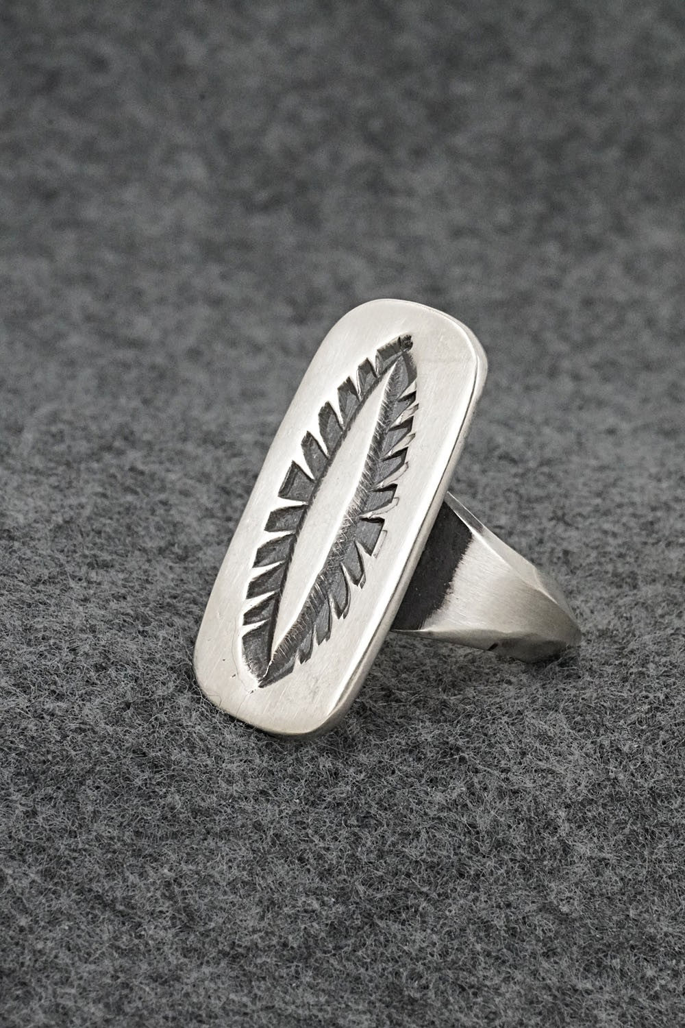 Sterling Silver Ring - Emerson Bill - Size 11