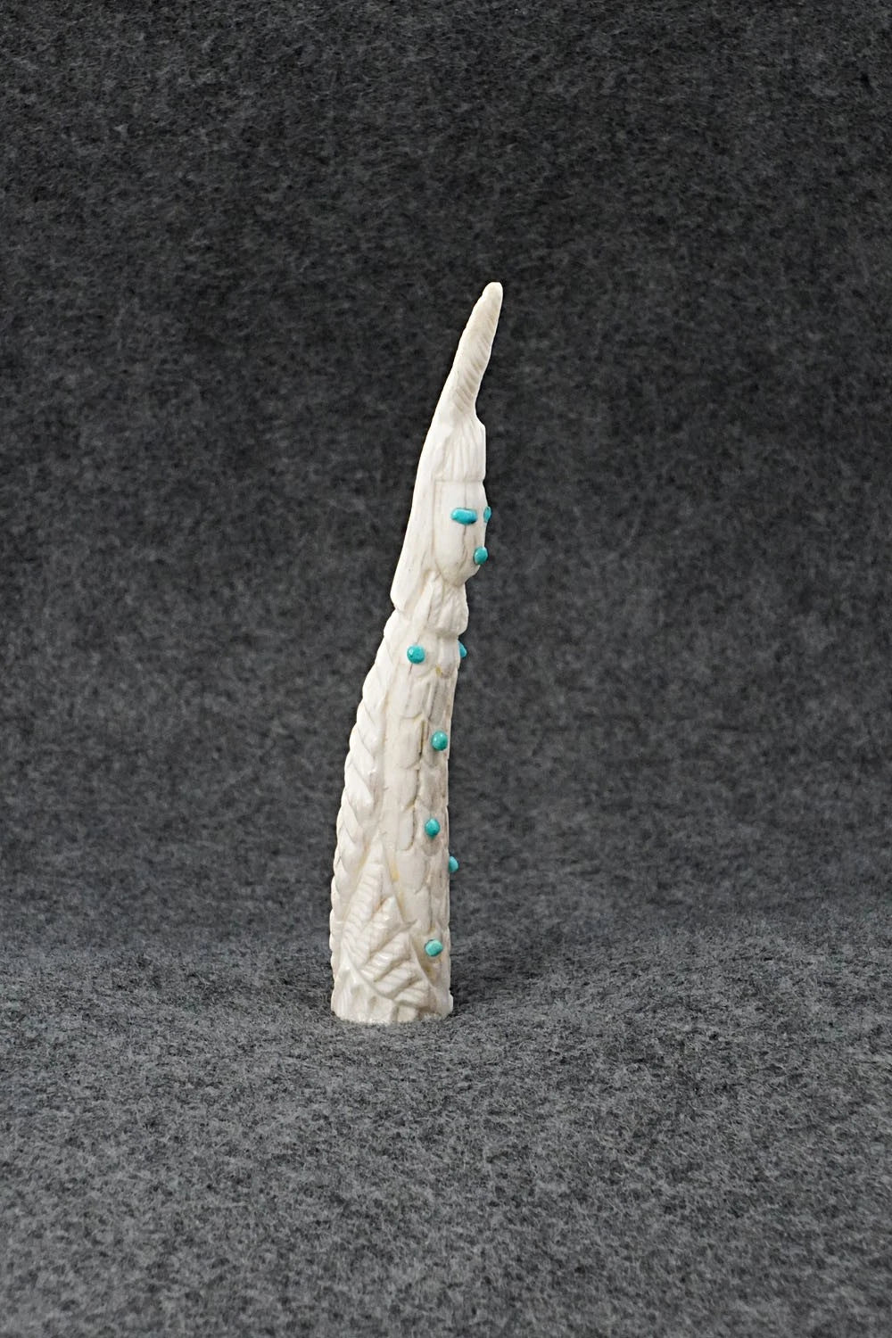 Corn Maiden Zuni Fetish Carving - Garrick Weeka