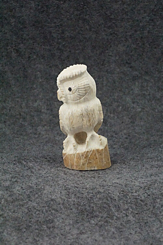 Owl Zuni Fetish Carving - Chris Peina