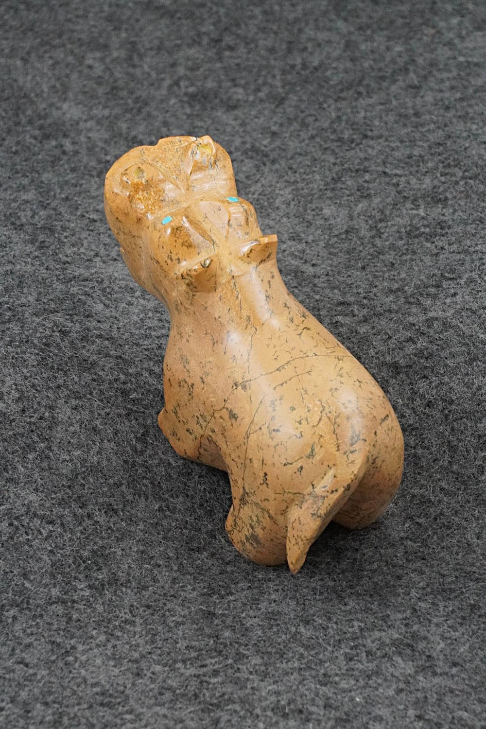 Hippo Zuni Fetish Carving - Enrike Leekya