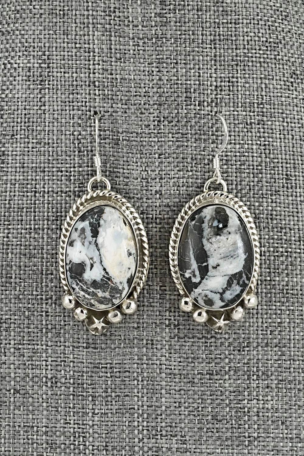White Buffalo & Sterling Silver Necklace and Earrings Set - Vernon Johnson