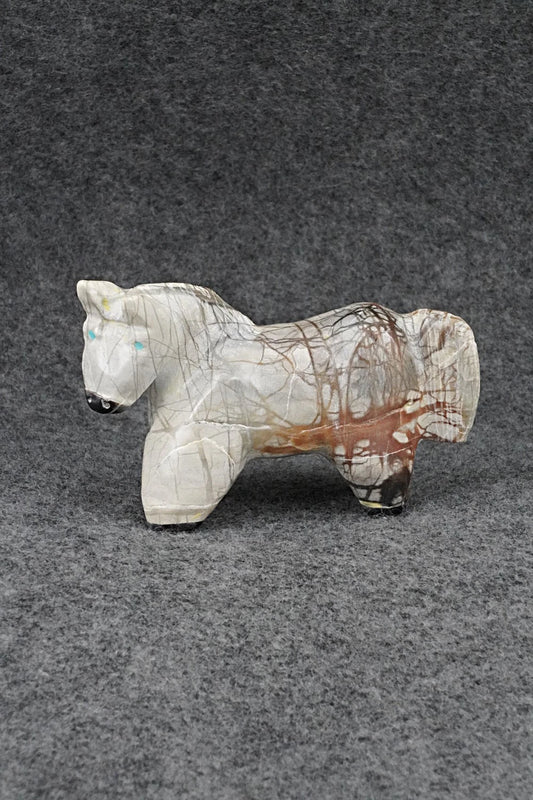 Horse Zuni Fetish Carving - Freddie Leekya