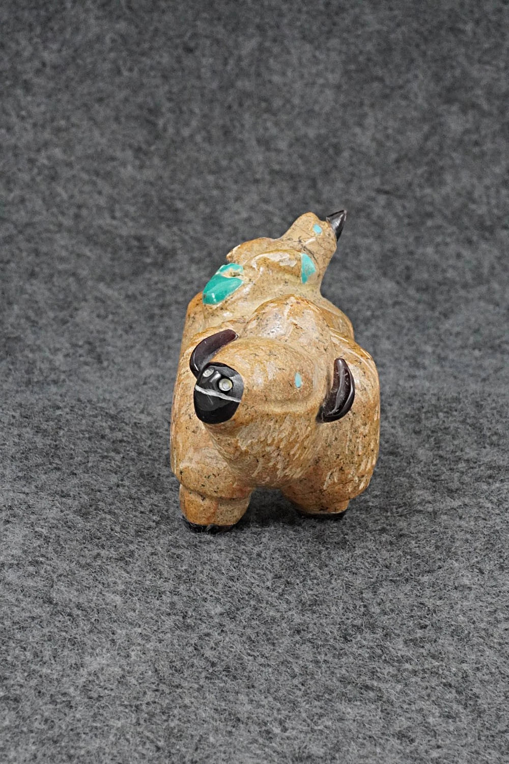 Buffalo Zuni Fetish Carving - Freddie Leekya