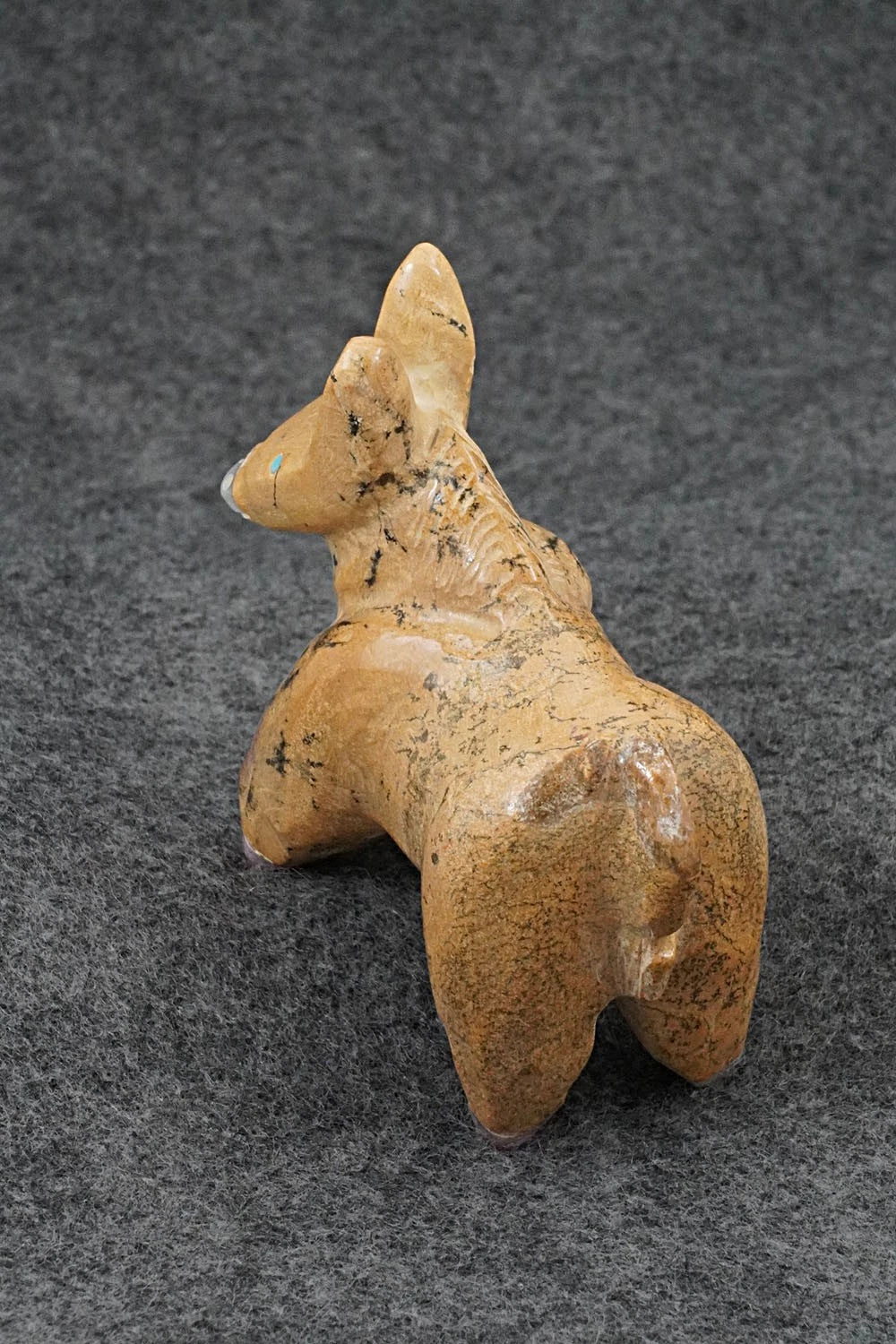 Donkey Zuni Fetish Carving - Freddie Leekya