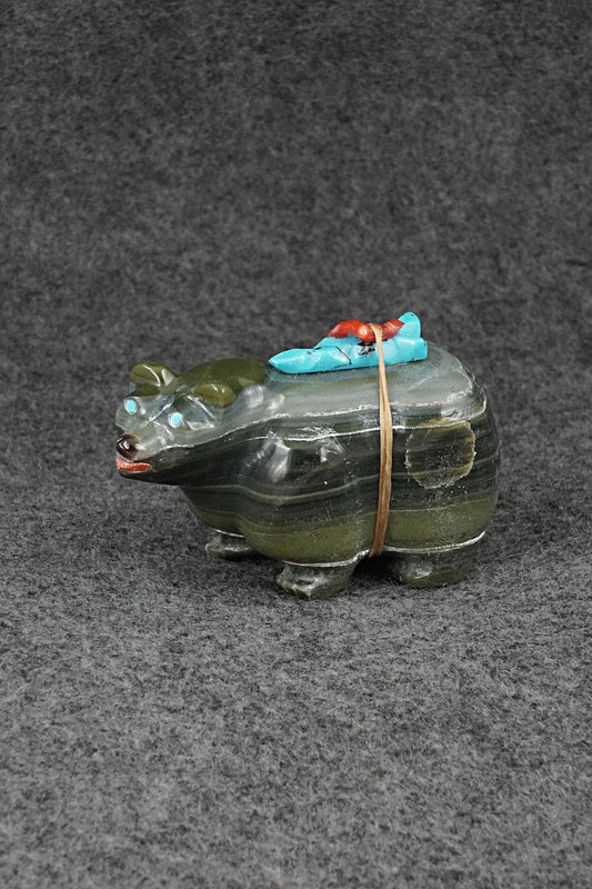 Bear Zuni Fetish Carving - Freddie Leekya