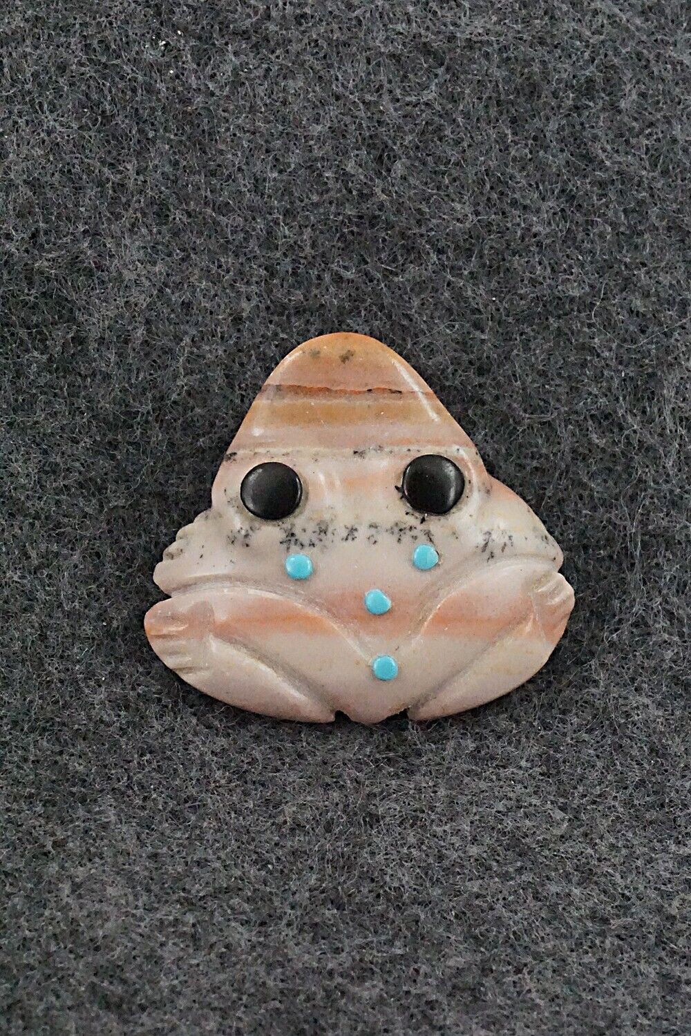 Frog Zuni Fetish Carving - Reynold Lunasee