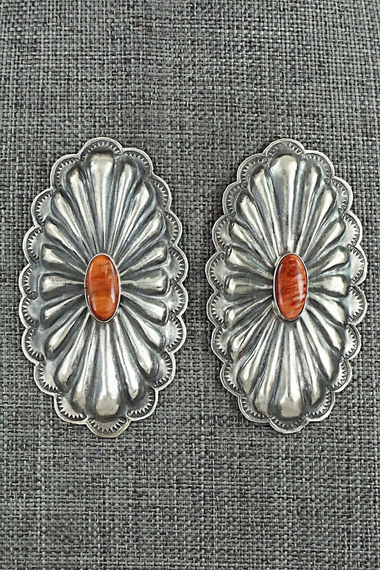 Spiny Oyster and Sterling Silver Earrings - Rita Lee