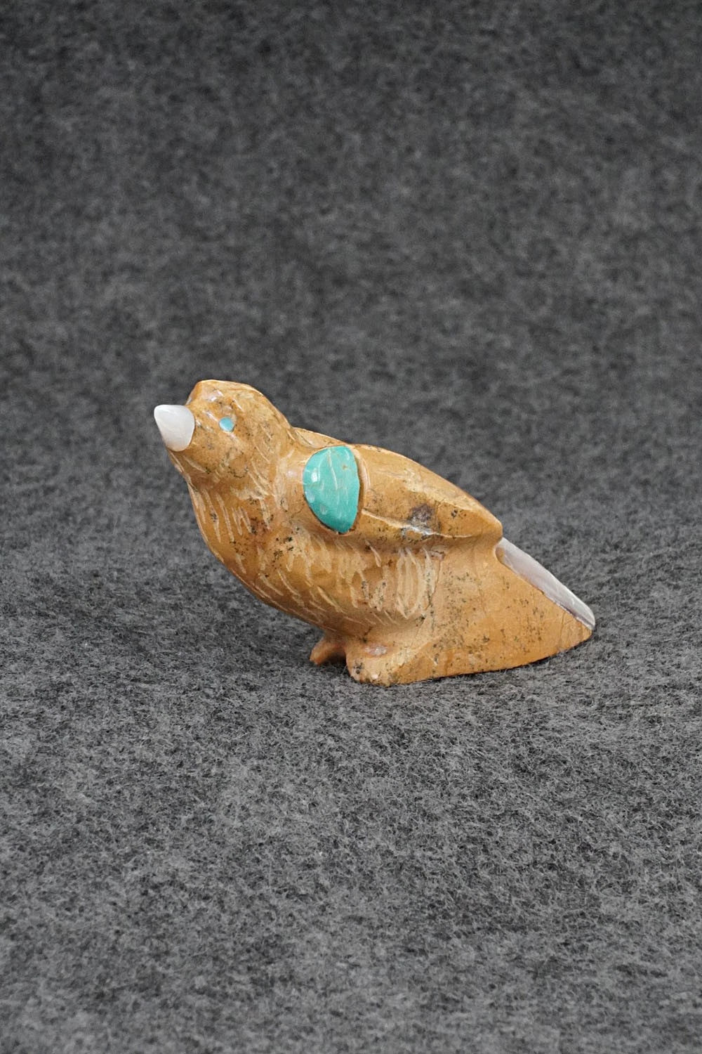Bird Zuni Fetish Carving - Freddie Leekya