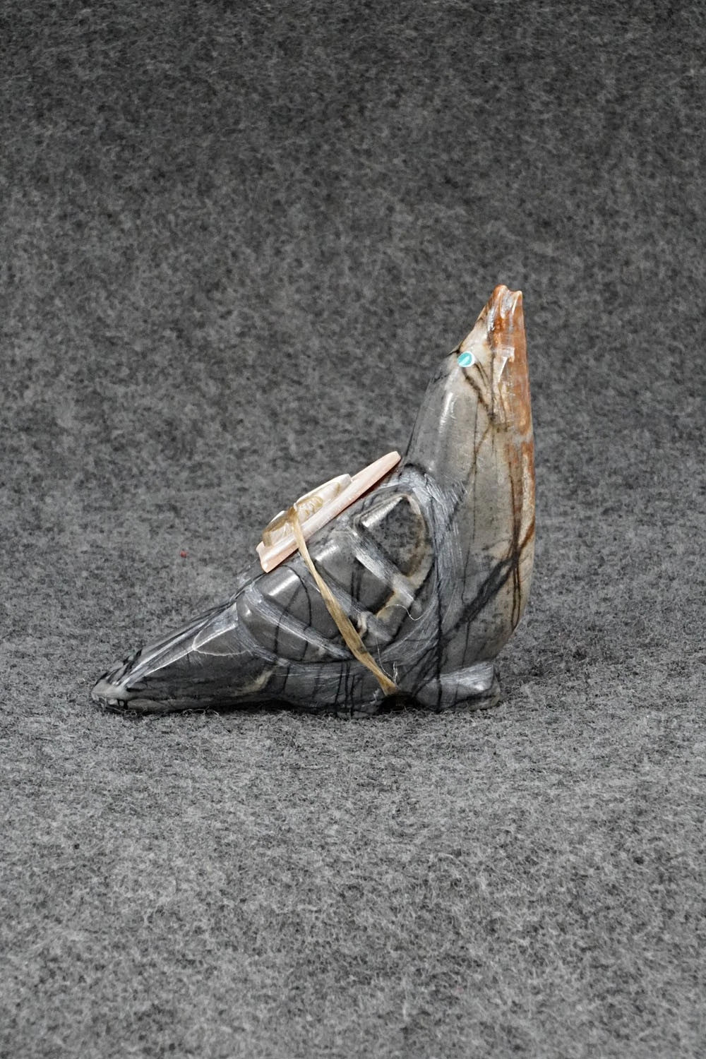 Bird Zuni Fetish Carving - Delvin Leekya