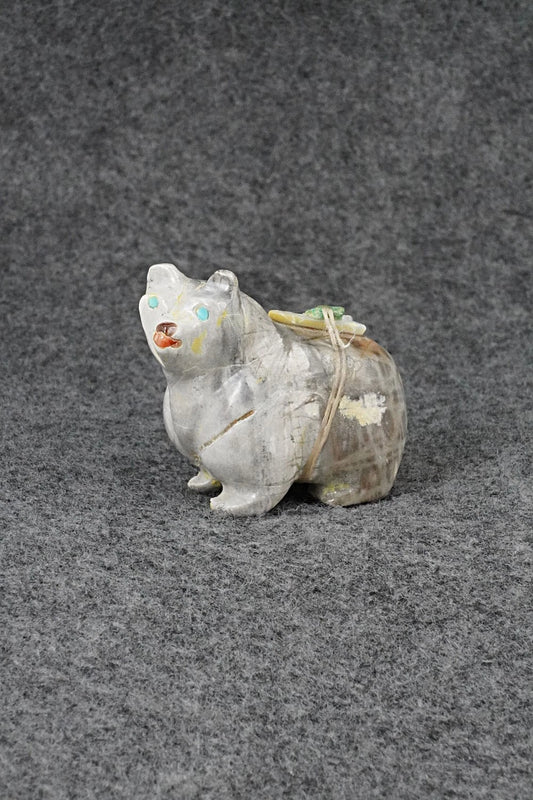 Bear Zuni Fetish Carving - Freddie Leekya