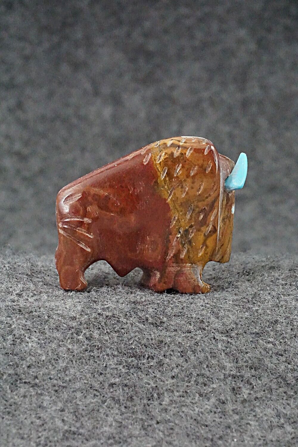 Buffalo Zuni Fetish Carving - Todd Etsate