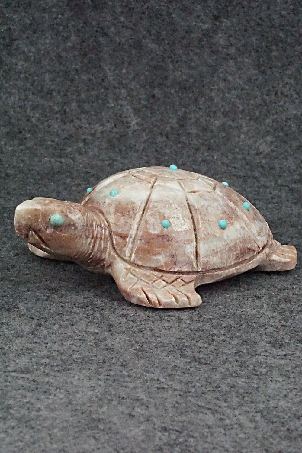 Sea Turtle Zuni Fetish Carving - Chris Nastacio
