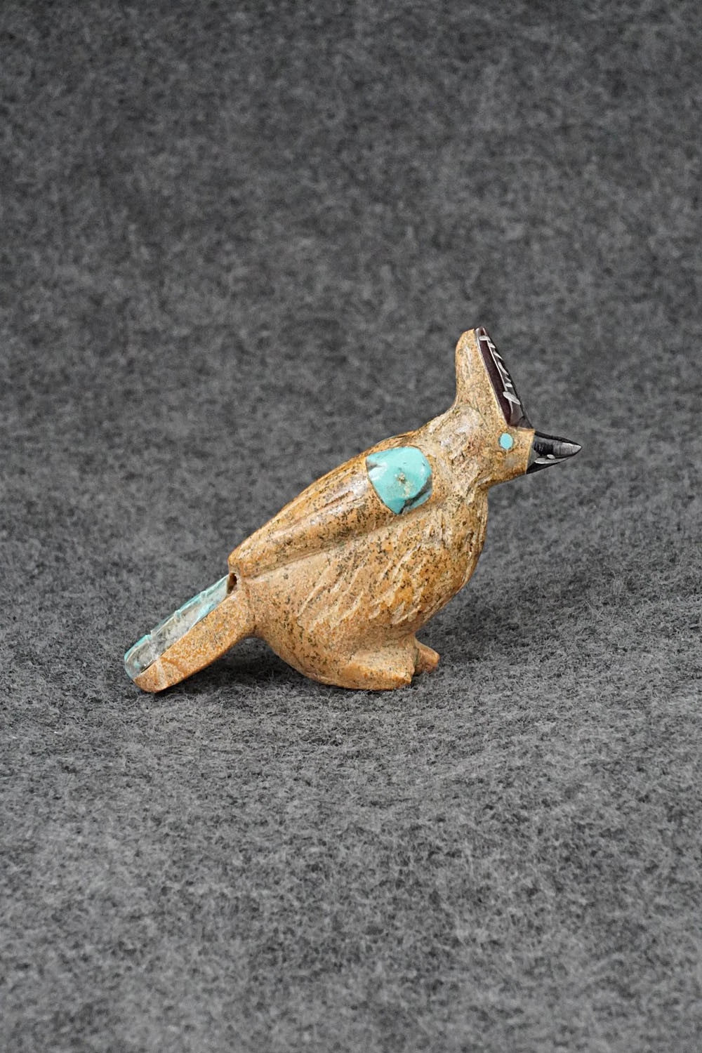 Bird Zuni Fetish Carving - Freddie Leekya