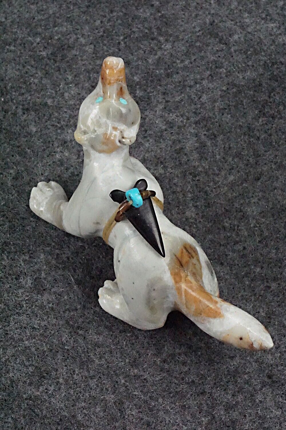 Wolf Zuni Fetish Carving - Albert Eustace
