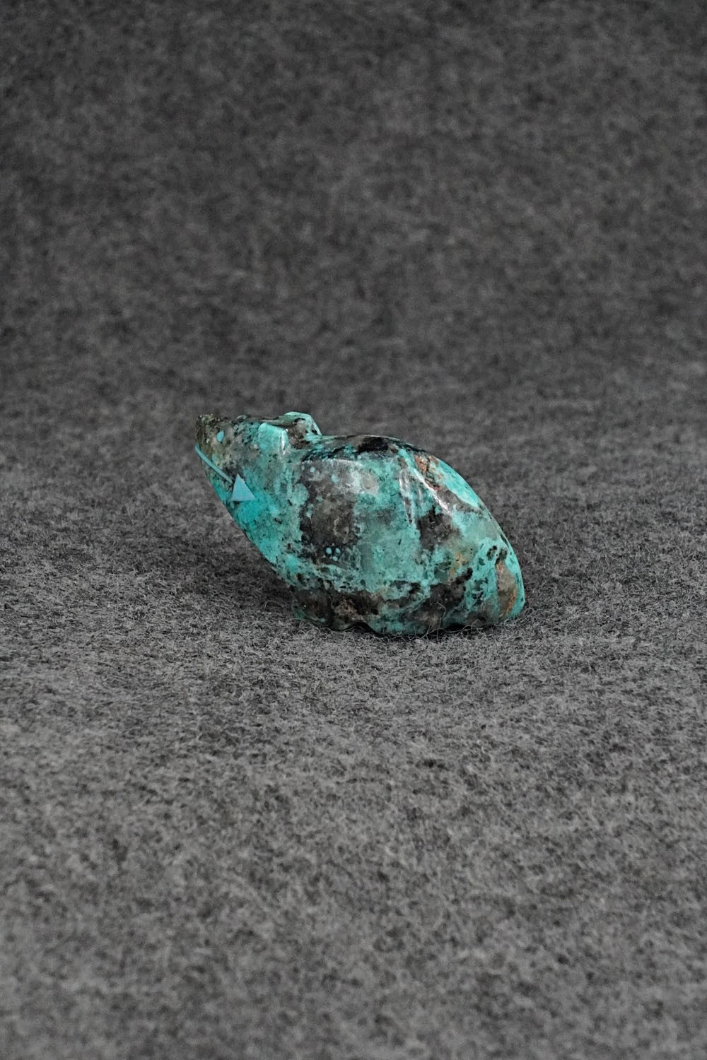 Bear Zuni Fetish Carving - Abby Quam Panteah