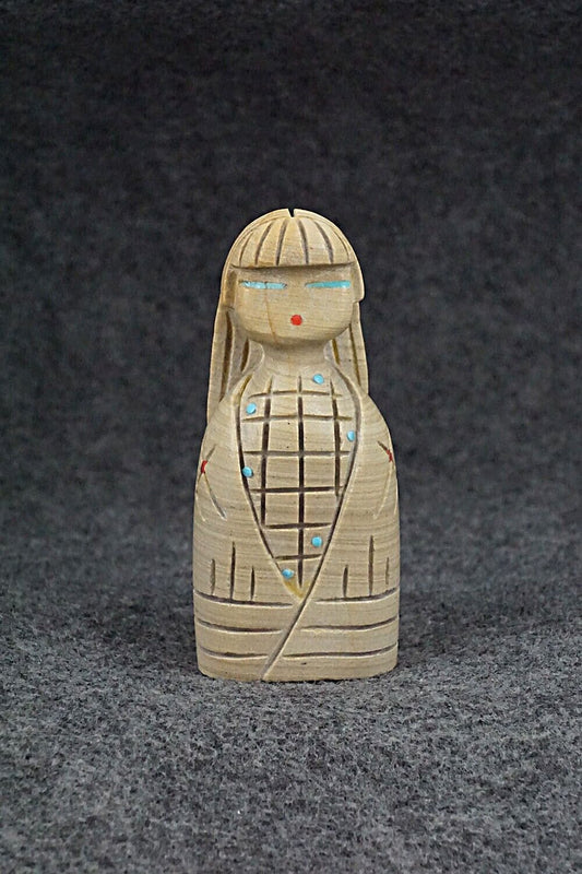 Corn Maiden Zuni Fetish Carving - Douglas Martza