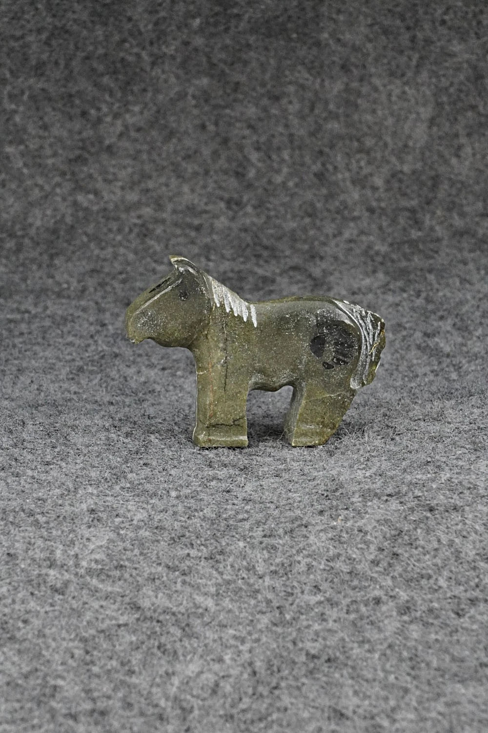 Horse Zuni Fetish Carving - Carol Martin