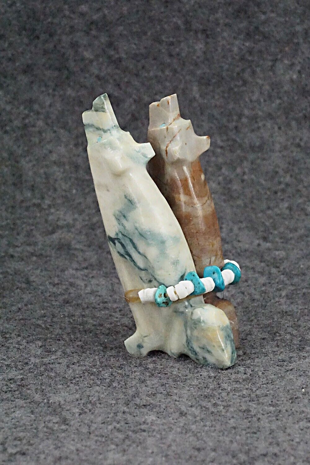 Wolf Pair Zuni Fetish Carving - Tim Lementino