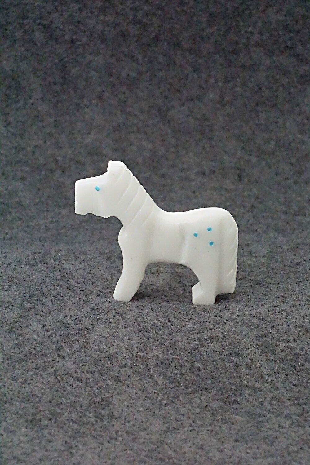 Horse Zuni Fetish Carving - Todd Etsate