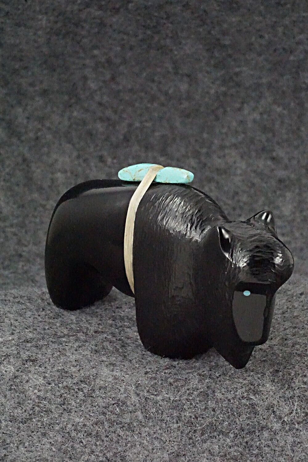 Buffalo Zuni Fetish Carving - Herbert Halate
