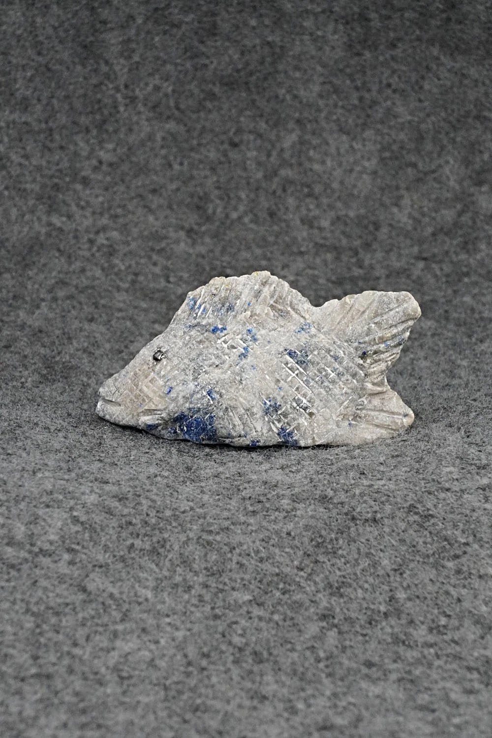 Fish Zuni Fetish Carving - Adrian Pablito