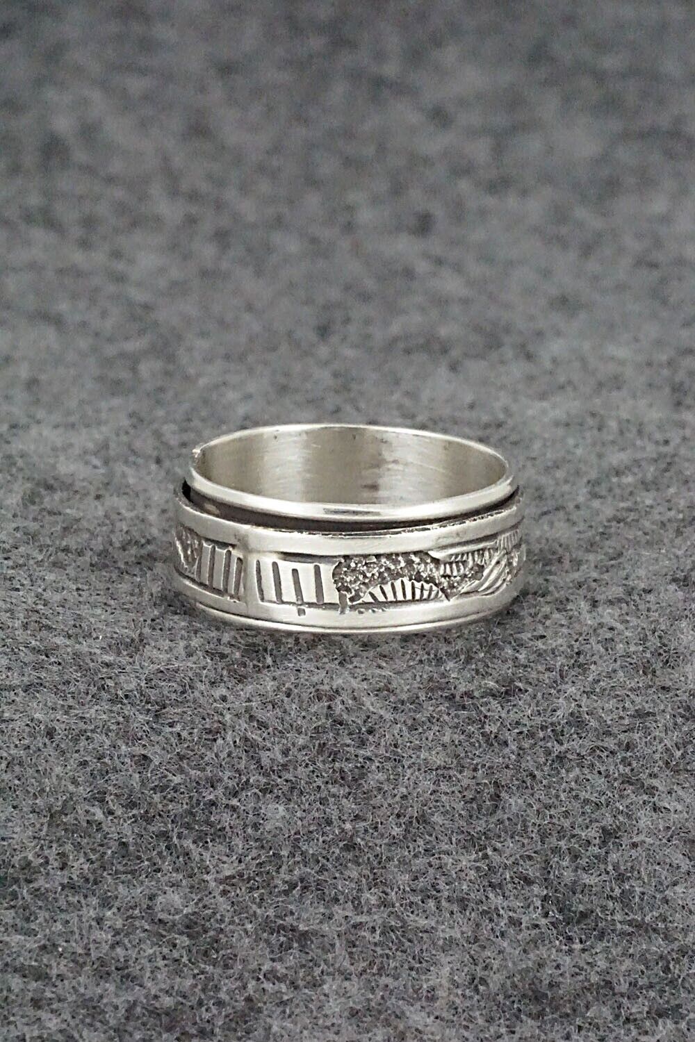 Sterling Silver Spinner Ring - Elaine Becenti - Size 11.75