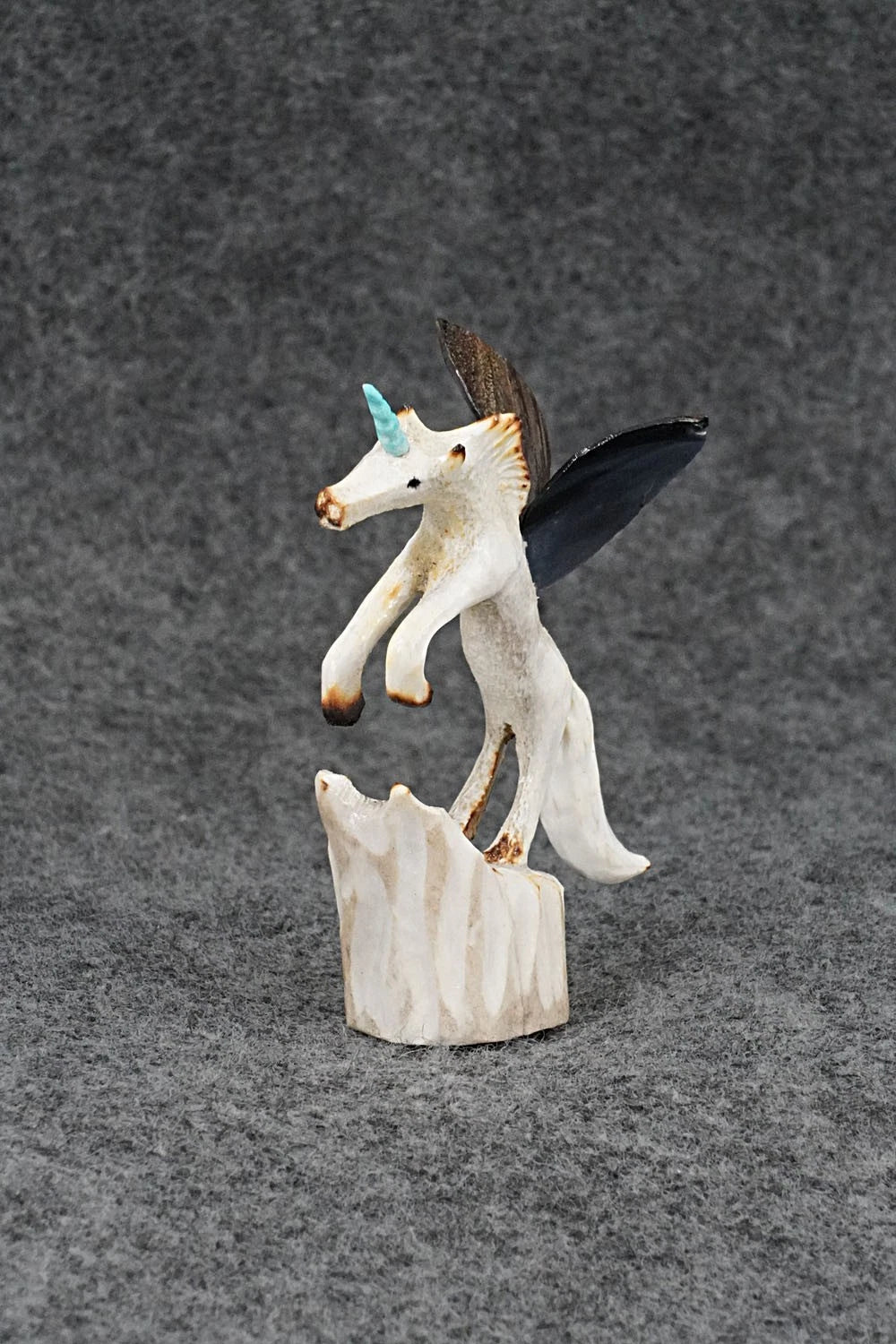 Unicorn Zuni Fetish Carving - Ruben Najera