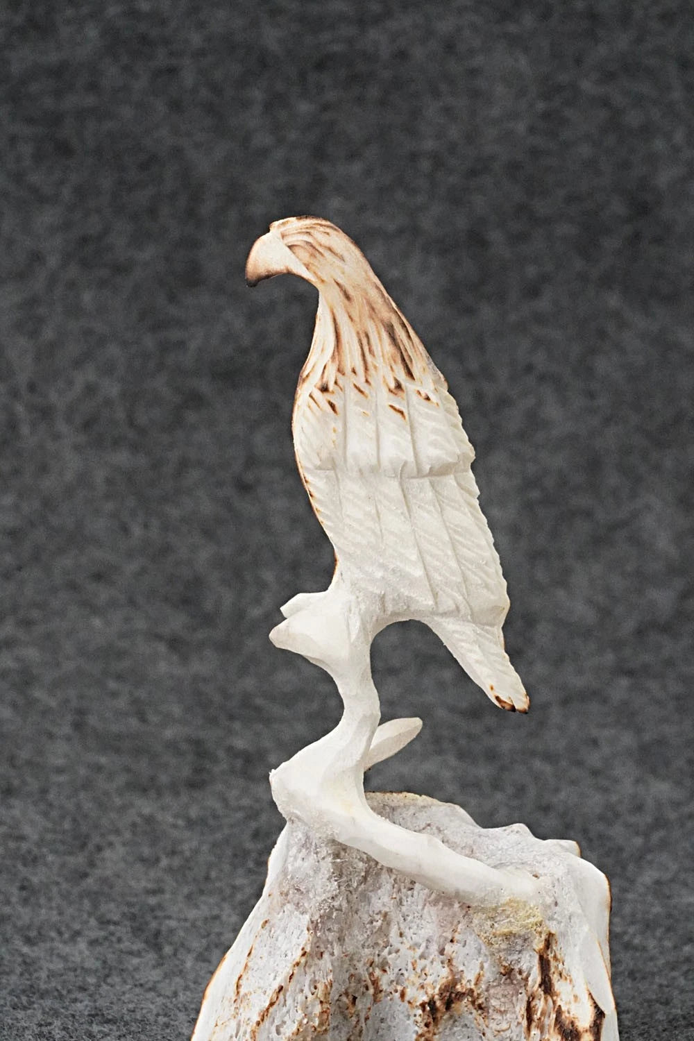 Eagle Zuni Fetish Carving - Ruben Najera