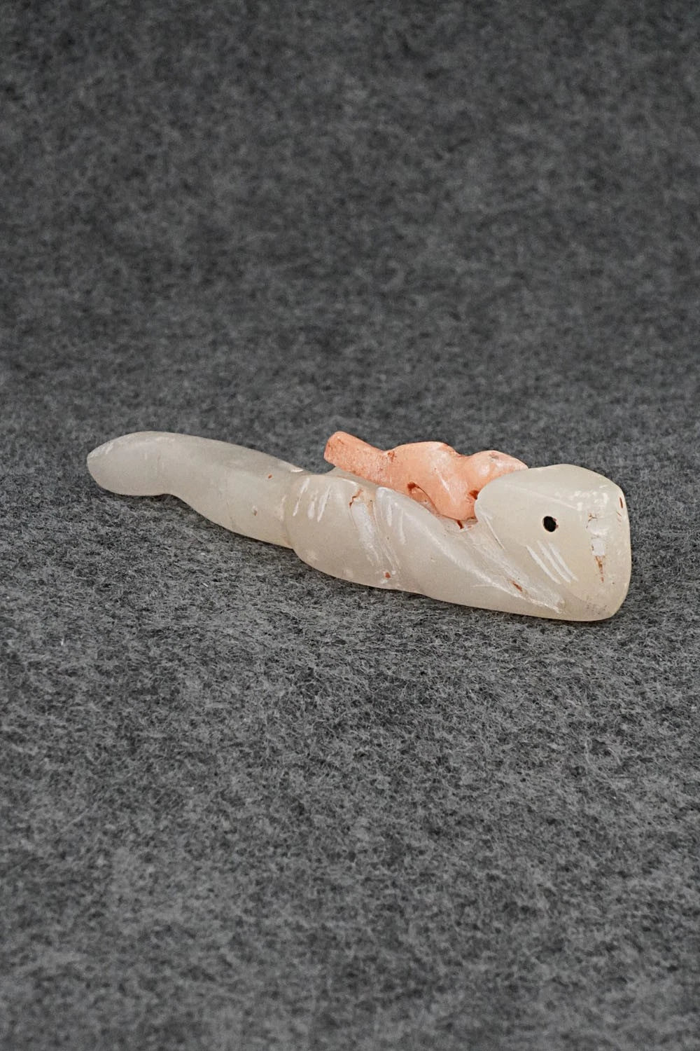 Otter Zuni Fetish Carving - Justin Red Elk