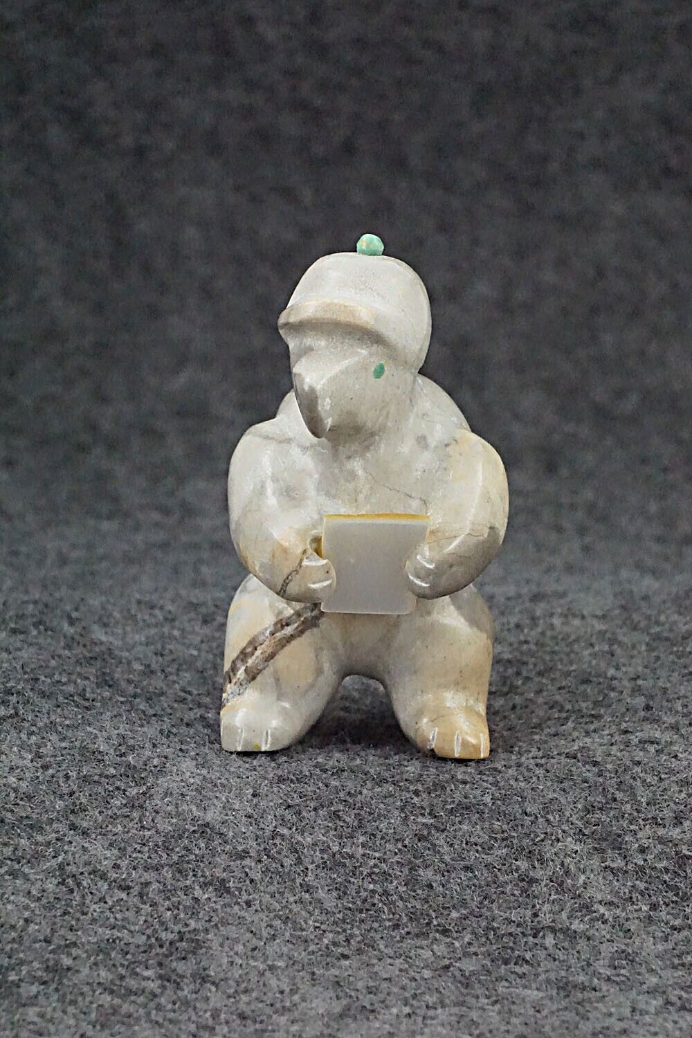 Turtle Zuni Fetish Carving - Enrike Leekya