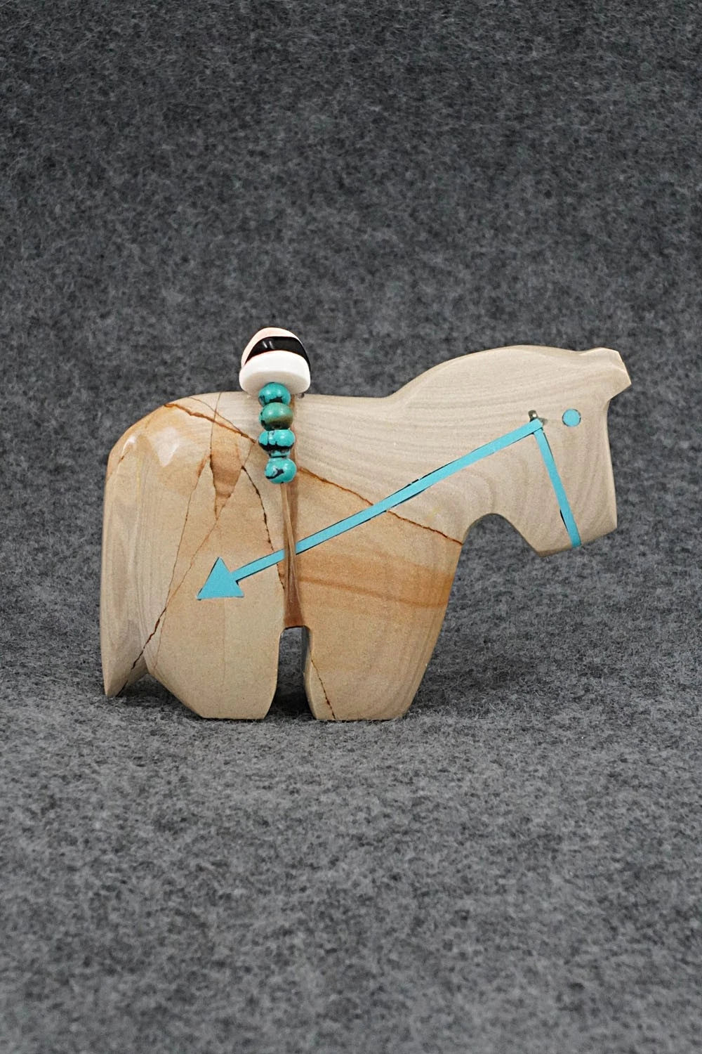 Horse Zuni Fetish Carving - Bernard Laiwekete